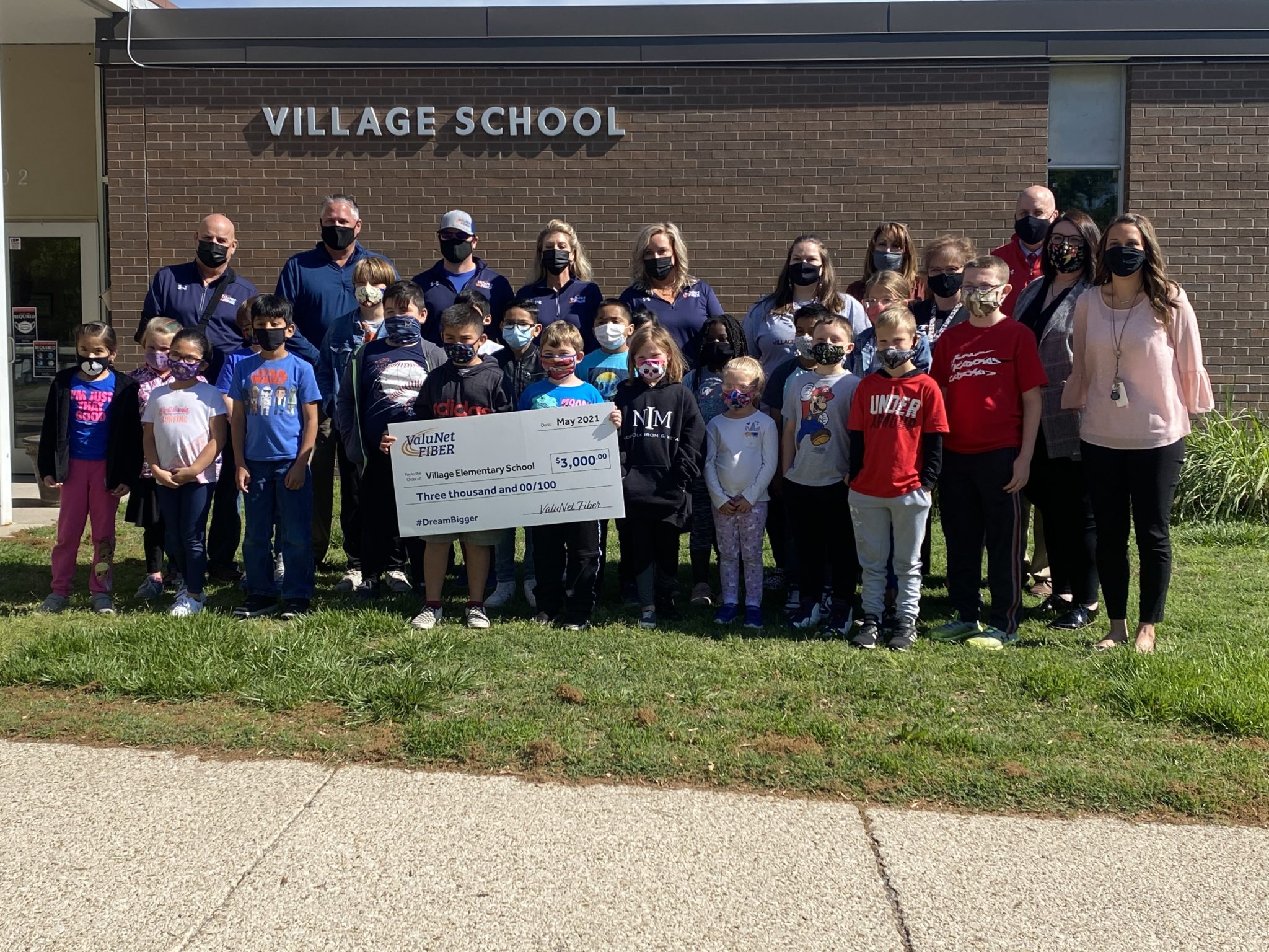 Sparklight Awards 24,000 in ‘Dream Bigger’ Donations One to One